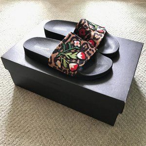 Women's Black Patches Slide In Multi